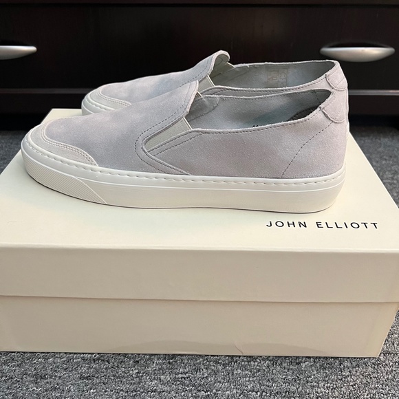 JOHN ELLIOTT Moon Grey Haze Low-Top Seude Slip-On Sneakers 41 NIB 9.5 10 - Picture 3 of 13